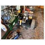 Mighty Mac 5 hp Hydraulic Gas Wood Splitter