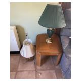 End Table with 2 Table Lights