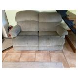 Double Recliner