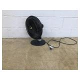 Tabletop Oscillating Fan