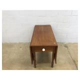 Antique Cherry Drop Leaf 1-drawer Table