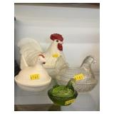 Glass Hen On Nests