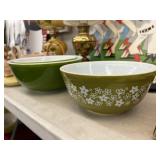 (3) Pyrex Mixing Bowls
