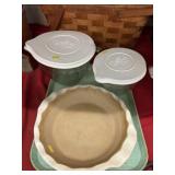 (2) Pampered Chef Measuring Cups with Pie Plate