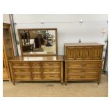 2 Pc. White Fine Furniture Bedroom Suite