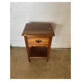Modern 1-drawer Nightstand