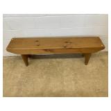 Pine Vtg. Bench