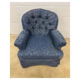 Lake Hickory Upholstered Arm Chair