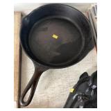 Unmarked No. 8 Cast Metal Frying Pan