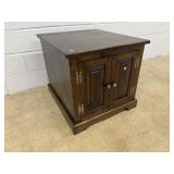Pine 2-door End Table