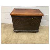 Vtg. Small Softwood Blanket Chest