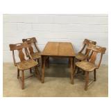 Maple 5 Pc. Table & Chair Set
