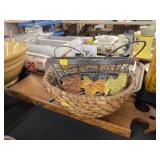 Slawboard with Rye Straw Woven Bowl