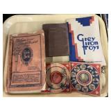 Vintage Grey Iron Jacks w/ Catalog & LGH Cookbook