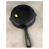 Griswold No. 3 Cast Metal Frying Pan