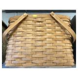 1992 Longaberger Basket