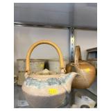 Decorative Pottery Teapots with Tumblers