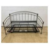 Metal Day/ Trundle Bed