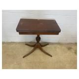 Mahogany Duncan Phyfe Flip Top Card Table