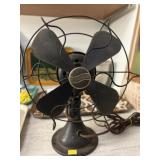 Vintage Westinghouse Table Top Fan