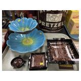 Italian Ashtrays with 2-Tier Stand