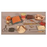 Lot of Antique/Vintage Sewing Accessories.