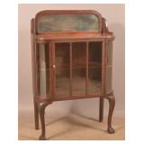 Vintage Mahogany Curio Cabinet.