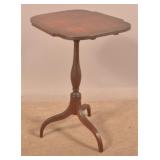 PA Federal Cherry Tilt-Top Candlestand.