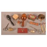 Lot of Antique/Vintage Sewing Accessories.