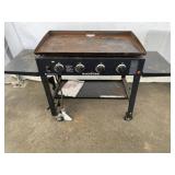 Blackstone Propane 4-burner Grill