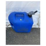 5 gal Plastic Kerosene Can