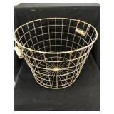 Wire Form Fruit Basket