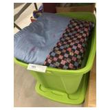 Comforter, Storage Tote/Lid