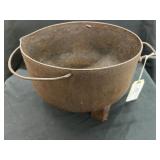 Cast Metal Footed Kettle