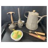 Niddy Noddy, Fluid Light, Lamp Lighters