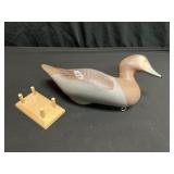 D. Unruh Holtwood, PA Carved Redhead Hen Decoy