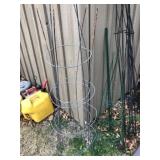 (5) Wire Tomato Cages with 2 Stakes
