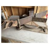Vintage Manual Miter Box