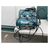 Makita 3 Gal. Air Compressor