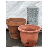 Wire Netting & 2 Flower Planters