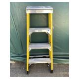 Werner 4 ft Fiberglass Step Ladder