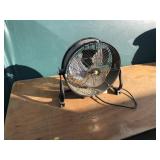 Country Line Table Top Fan