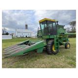 John Deere 4420 Combine