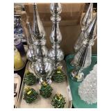 Lighted Ornaments and Accents