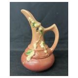 Roseville Snowberry Ewer