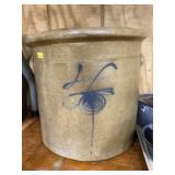 4 Gallon Slip Decorated Storage Crock