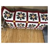 Contemporary Leaf Pattern Quilt