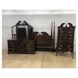 3 Pc. Mahogany Bedroom Suite