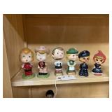 3 Sets of 1960s Kissing Bobbleheads