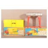 Johnny Express Storage Tank & Reefer Van by Topper